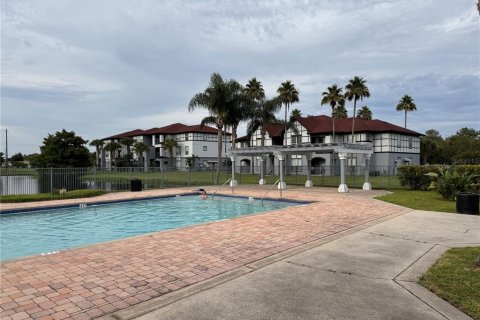 Condo in Orlando, Florida, 1 bedroom  № 1278059 - photo 18