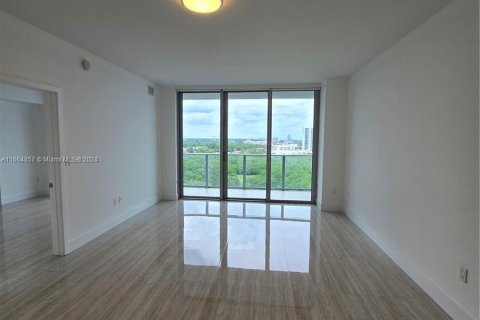 Copropriété à vendre à North Miami Beach, Floride: 2 chambres, 102.94 m2 № 1378623 - photo 7