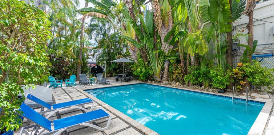 Condo à Miami Beach, Floride, 1 chambre  № 1378639