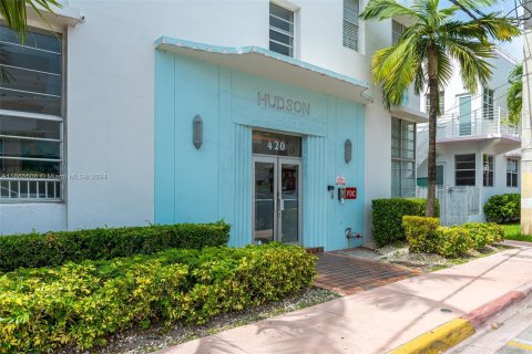 Copropriété à vendre à Miami Beach, Floride: 1 chambre, 49.89 m2 № 1378639 - photo 22