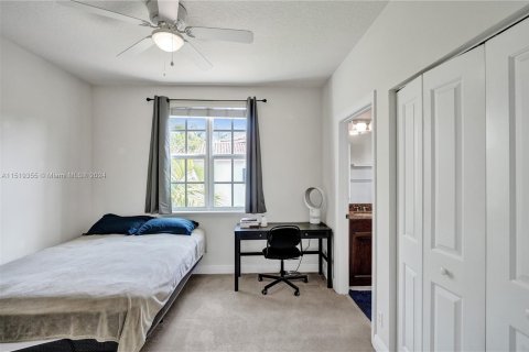 Adosado en venta en Delray Beach, Florida, 3 dormitorios, 172.8 m2 № 965285 - foto 23