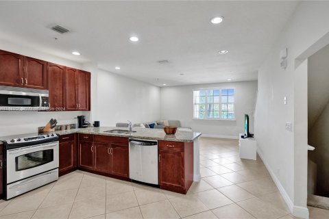Townhouse in Delray Beach, Florida 3 bedrooms, 172.8 sq.m. № 965285 - photo 11