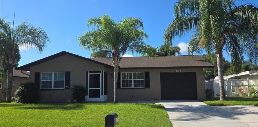 Casa en Palm Harbor, Florida 2 dormitorios, 119.84 m2 № 1351486