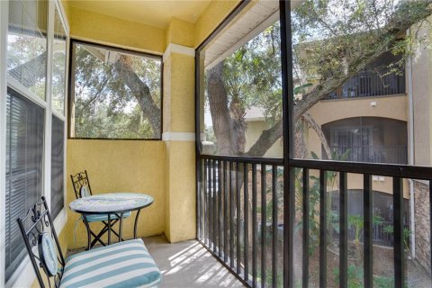 Condo in Tampa, Florida, 1 bedroom  № 1351550 - photo 14