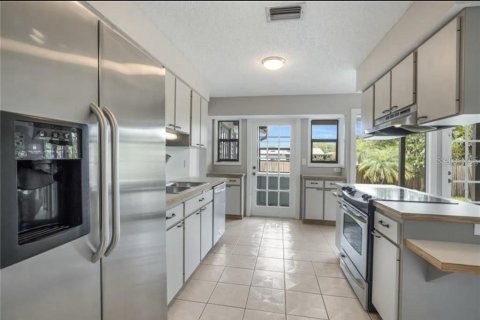 Casa en alquiler en Sarasota, Florida, 3 dormitorios, 122.35 m2 № 1351521 - foto 4