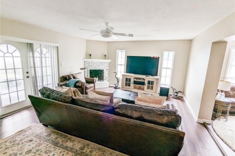 Casa en venta en Saint Petersburg, Florida, 3 dormitorios, 164.62 m2 № 1393998 - foto 10