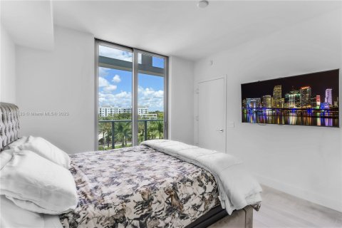 Condominio en venta en Sunrise, Florida, 2 dormitorios, 131.92 m2 № 630643 - foto 18