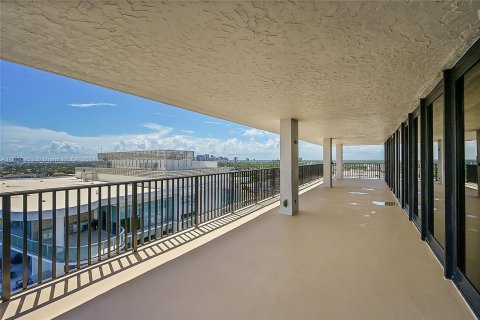 Copropriété à vendre à Fort Lauderdale, Floride: 2 chambres, 307.04 m2 № 1333251 - photo 30