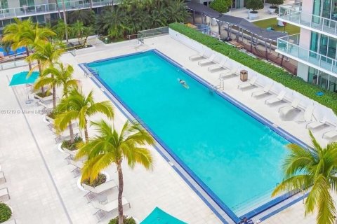 Condominio en venta en Miami, Florida, 1 dormitorio, 64.38 m2 № 1333333 - foto 21