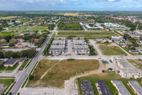 Terreno en venta en Homestead, Florida № 980511 - foto 26