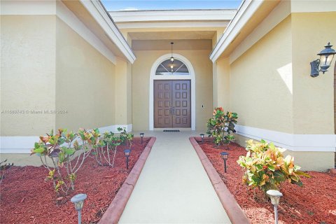 Casa en venta en Coral Springs, Florida, 4 dormitorios, 257.9 m2 № 1412226 - foto 2