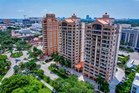 Condominio en venta en Coral Gables, Florida, 3 dormitorios, 181.35 m2 № 1332629 - foto 26