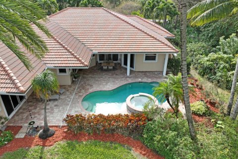 Villa ou maison à vendre à Jupiter, Floride: 4 chambres, 315.77 m2 № 925606 - photo 4