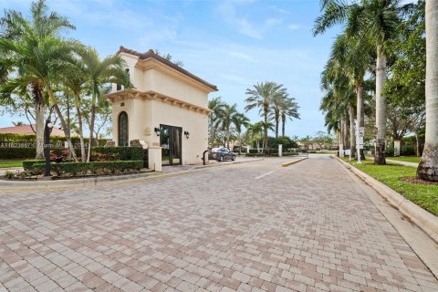 Villa ou maison à vendre à Cooper City, Floride: 4 chambres, 230.4 m2 № 983153 - photo 25