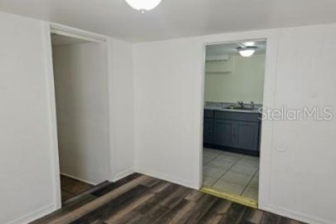 Apartamento en alquiler en Saint Petersburg, Florida, 2 dormitorios, 63.17 m2 № 1354407 - foto 5