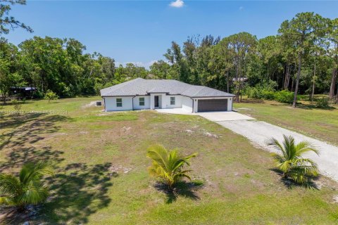 Villa ou maison à vendre à West Palm Beach, Floride: 4 chambres, 220.46 m2 № 1209072 - photo 2