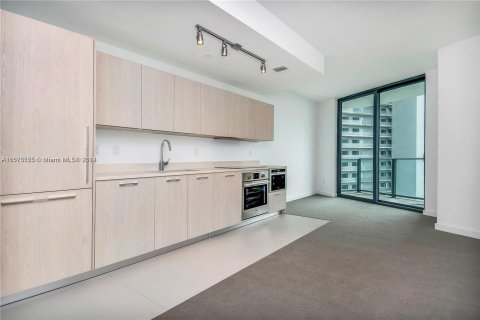 Condominio en venta en Miami, Florida, 1 dormitorio, 69.31 m2 № 1399547 - foto 18