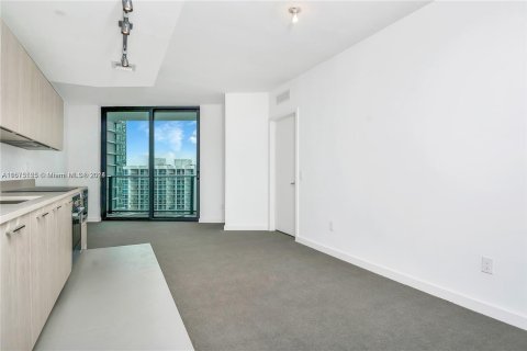 Condominio en venta en Miami, Florida, 1 dormitorio, 69.31 m2 № 1399547 - foto 19