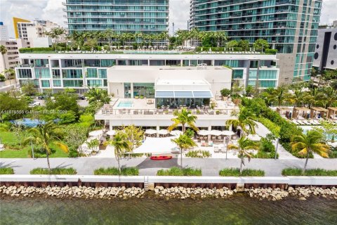 Condominio en venta en Miami, Florida, 1 dormitorio, 69.31 m2 № 1399547 - foto 11