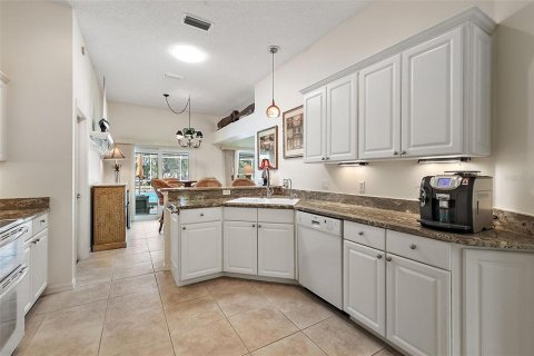 Casa en venta en The Villages, Florida, 3 dormitorios, 197.88 m2 № 1352793 - foto 17