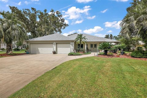 Villa ou maison à vendre à The Villages, Floride: 3 chambres, 197.88 m2 № 1352793 - photo 4