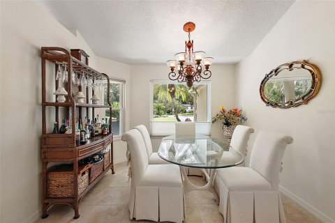 Casa en venta en The Villages, Florida, 3 dormitorios, 197.88 m2 № 1352793 - foto 13