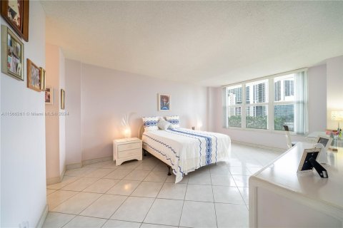 Copropriété à vendre à Hollywood, Floride: 1 chambre, 83.61 m2 № 1104295 - photo 20