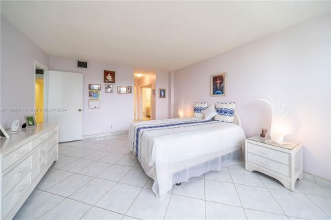 Copropriété à vendre à Hollywood, Floride: 1 chambre, 83.61 m2 № 1104295 - photo 21