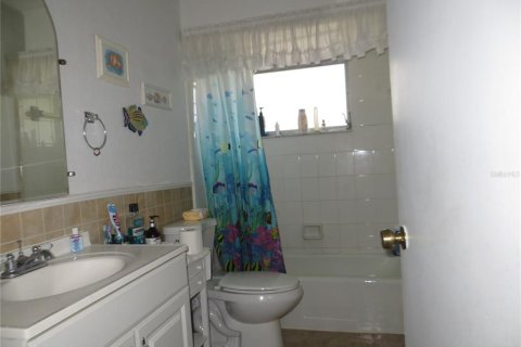 House in Port Charlotte, Florida 3 bedrooms, 174.19 sq.m. № 1302283 - photo 26