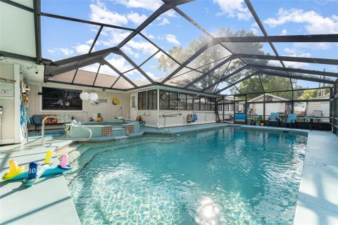 Casa en venta en Lakeland, Florida, 3 dormitorios, 195.37 m2 № 1395453 - foto 5