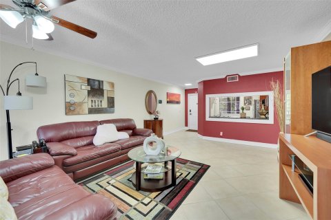 Copropriété à vendre à Sunrise, Floride: 2 chambres, 104.98 m2 № 1152232 - photo 28