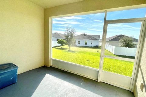 Townhouse in Davenport, Florida 3 bedrooms, 170.38 sq.m. № 1399707 - photo 15