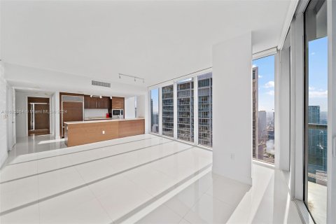 Condominio en venta en Miami, Florida, 2 dormitorios, 108.51 m2 № 1272154 - foto 17