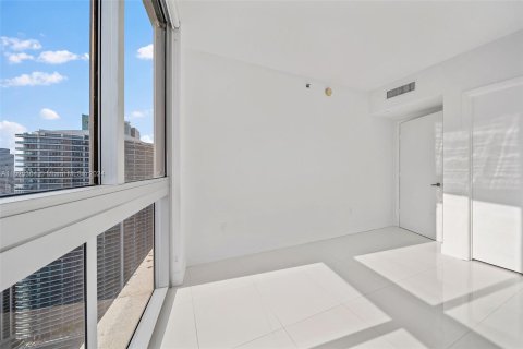 Condo in Miami, Florida, 2 bedrooms  № 1272154 - photo 27