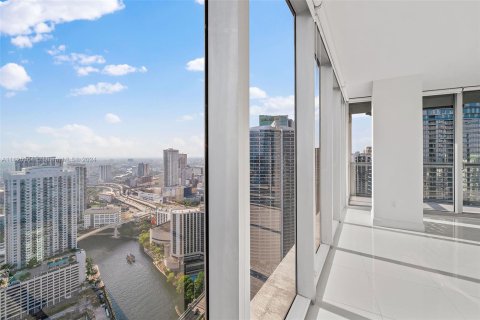 Condo in Miami, Florida, 2 bedrooms  № 1272154 - photo 8