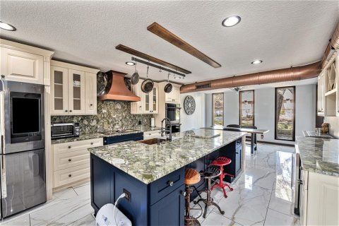 Casa en venta en Lutz, Florida, 4 dormitorios, 306.58 m2 № 814010 - foto 6