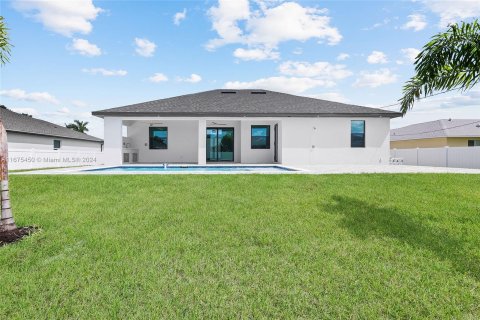 Casa en venta en Cape Coral, Florida, 3 dormitorios, 173.63 m2 № 1400003 - foto 24