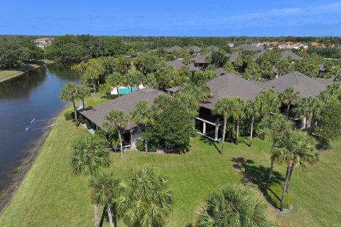 Copropriété à vendre à Wellington, Floride: 3 chambres, 167.22 m2 № 1182690 - photo 2