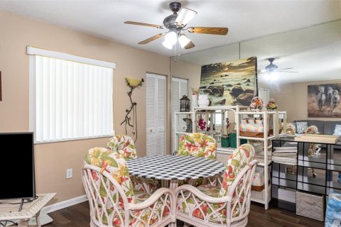 Condo in Ocala, Florida, 1 bedroom  № 1403626 - photo 8