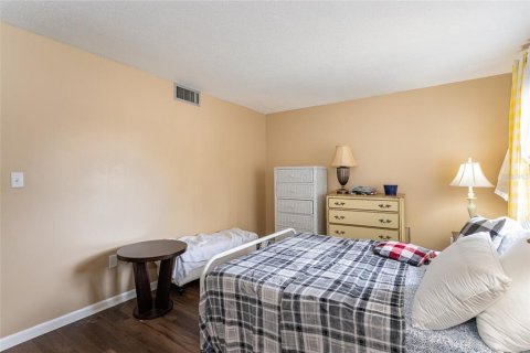 Condo in Ocala, Florida, 1 bedroom  № 1403626 - photo 12