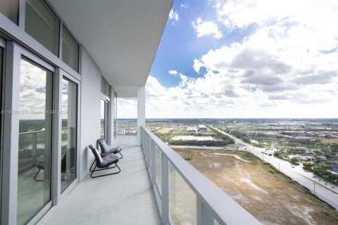 Copropriété à vendre à Sunrise, Floride: 2 chambres, 90.77 m2 № 1206086 - photo 25