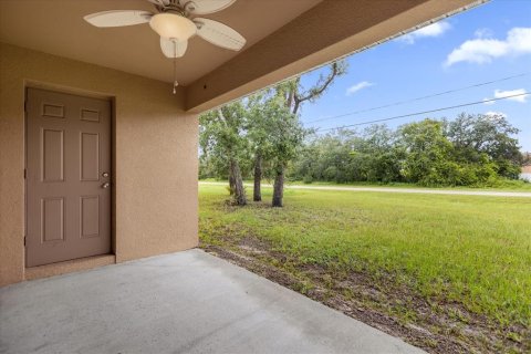 Villa ou maison à vendre à Kissimmee, Floride: 3 chambres, 144.28 m2 № 1309114 - photo 16