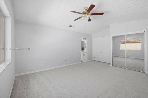 Villa ou maison à vendre à Pembroke Pines, Floride: 4 chambres, 205.87 m2 № 1386073 - photo 26