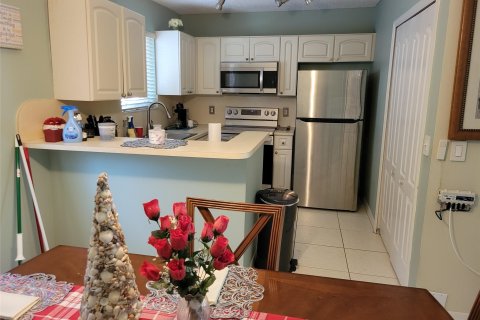 Condominio en venta en Pembroke Pines, Florida, 3 dormitorios, 93.74 m2 № 1182372 - foto 7