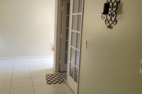 Condominio en venta en Pembroke Pines, Florida, 3 dormitorios, 93.74 m2 № 1182372 - foto 9