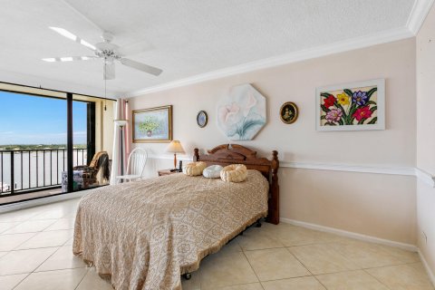 Condo in North Palm Beach, Florida, 2 bedrooms  № 741924 - photo 12