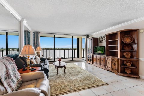 Condominio en venta en North Palm Beach, Florida, 2 dormitorios, 114.73 m2 № 741924 - foto 9