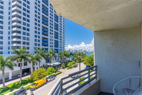 Condominio en venta en Miami Beach, Florida, 2 dormitorios, 91.97 m2 № 1230751 - foto 4