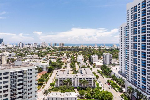 Condominio en venta en Miami Beach, Florida, 2 dormitorios, 91.97 m2 № 1230751 - foto 23