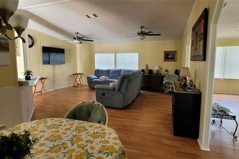 Apartment in Leesburg, Florida 2 bedrooms, 144.93 sq.m. № 417231 - photo 8